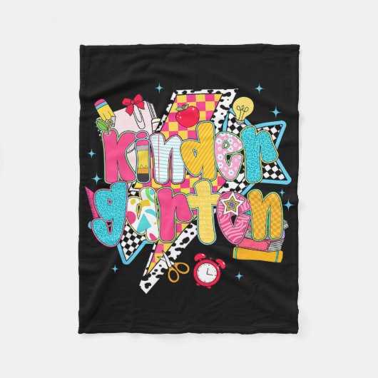 Preppy Kindergarten Dream Team zurück zum Schulleh Fleecedecke (Vorderseite)