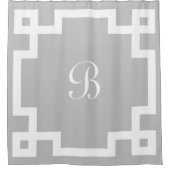 Preppy Monogram White Greek Key Border Gray Duschvorhang (Vorderseite)