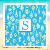 Preppy-Muscheln auf Blue Monogram Seaside Serviette