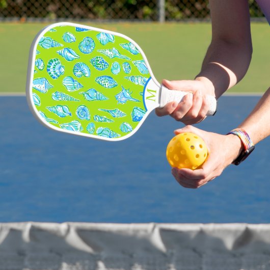 Preppy-Muscheln auf der Limettenoberfläche Pickleball Schläger (InSitu)