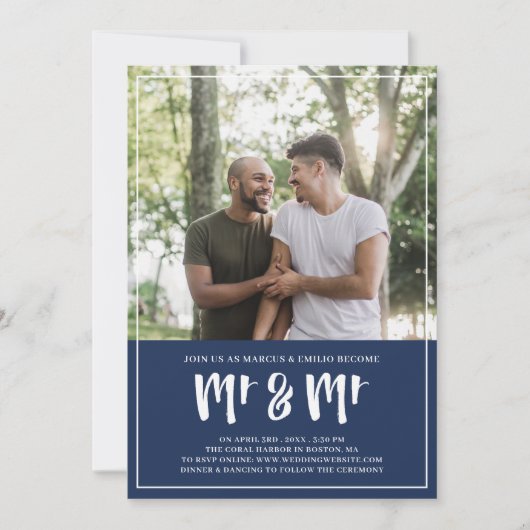 Preppy Navy Blue Mr & Mr. Brush Script Wedding Einladung (Vorderseite)