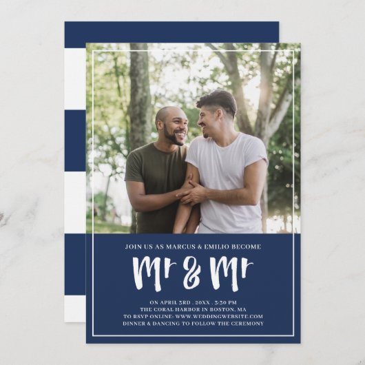 Preppy Navy Blue Mr & Mr. Brush Script Wedding Einladung (Vorne/Hinten)