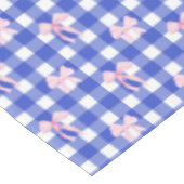 Preppy Navy Kariert mit rosa Aquarellbogen Tischdecke (Schrägansicht)