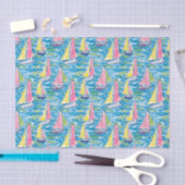 Preppy Palm Beach Print Pink and Yellow Sailboote Seidenpapier (Handwerk)