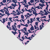 Preppy Palm Beach Print Pink & Navy Flamingos Seidenpapier (Ausschnitt)