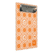Preppy Pickleball Damask – Orange Dink Motif   Mini Klemmbrett (Schrägansicht)