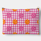 Preppy-Pickleball-Karo-Muster Hellrosa Orange Mono Zubehörtasche (Rückseite)