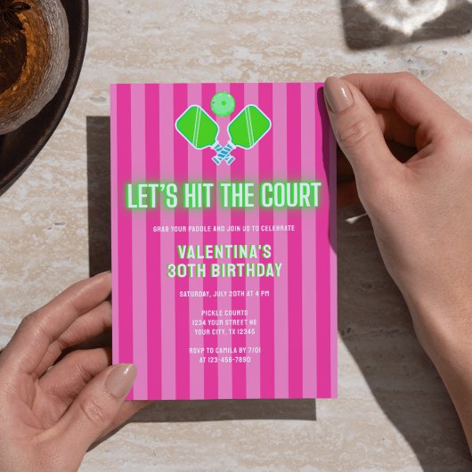 Preppy Pink and Green Striped Pickleball Birthday Einladung