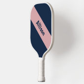 Preppy Pink auf Navy Pickleball Paddel mit Name Schläger (Links)