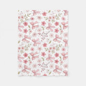 Preppy Pink Bow und Blume Fleecedecke (Vorderseite)