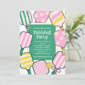 Preppy Pink Green & Yellow Pickleball Einladung (Stehend Vorderseite)