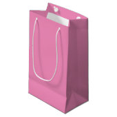Preppy Pink Mod Retro Solide Zeitlos Kleine Geschenktüte (Vorderseite Schrägansicht)