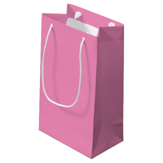 Preppy Pink Mod Retro Solide Zeitlos Kleine Geschenktüte (Rückseite Schrägansicht)