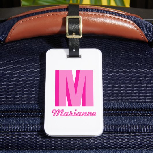 Preppy Pink Schatten Monogramm Personalisierter Na Gepäckanhänger (Vorderseite Insitu 2)