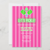 Preppy Pink Striped Green Pickleball Graduation Einladung (Vorderseite)