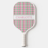 Preppy Pink und Green Kariert Monogram Pickleball Schläger (Rückseite)
