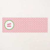 Preppy-Pink und Green-Monogram-Quarterfolie Yogamatte (Vorderseite (Horizontal))