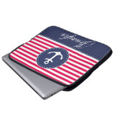 Preppy Red Navy Nautic Anchor Individuelle Name Laptopschutzhülle (Vorne Knopf)
