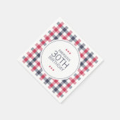 Preppy Red, White & Blue Karierter Geburtstag Serviette (Ecke)