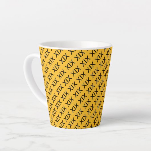 Preppy Roman Numeral XIX 19. Milchtasse (Linke Ecke)