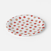 Preppy rosa rotes Blume Muster Weißer Hintergrund Pappteller (Schrägansicht)