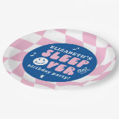 Preppy Sleep Over Tween Birthday Party Pappteller (Schrägansicht)