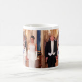 Pres & 1st Lady Trump mit Königin Elisabeth II Kaffeetasse (Mittel)