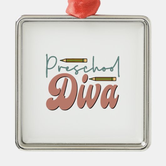Preschool Diva Ornament Aus Metall (Vorne)