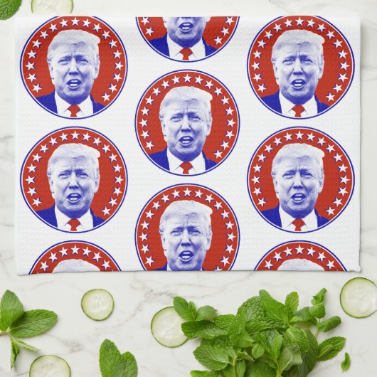 President Donald Trump in Red Geschirrtuch (Gefaltet)