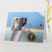 President Trump Steps Off Air Force One Karte (Gelbe Blume)