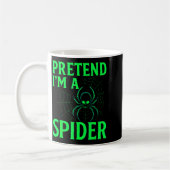 Pretend I’m A Sder Shirt, Funny Halloween Skeleton Kaffeetasse (Links)