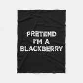 Pretend I'm A Blackberry Lazy Halloween Costume Fleecedecke (Vorderseite)