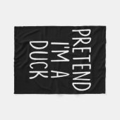 Pretend I'm A Duck Halloween Couples Costume Group Fleecedecke (Vorderseite (Horizontal))