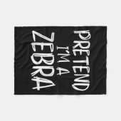 Pretend I'm A Zebra Costume Halloween Party Family Fleecedecke (Vorderseite (Horizontal))