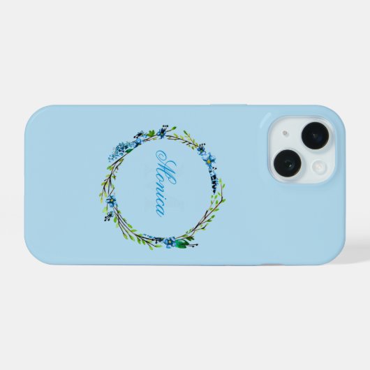 Pretty Blue Floral Wreath with Monogram iPhone 15 Hülle (Rückseite (Horizontal))