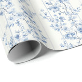Pretty Blue White Floral Bridal Shower Geschenkpapier (Rolleneckpunkt)