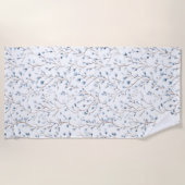 Pretty Blue White Flowers   Strandtuch (Vorderseite)