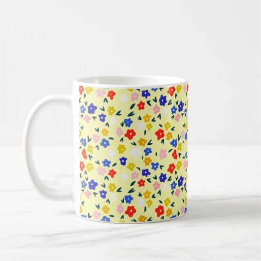 Pretty Dainty Cute Floral on Pastel Yellow Kaffeetasse (Links)