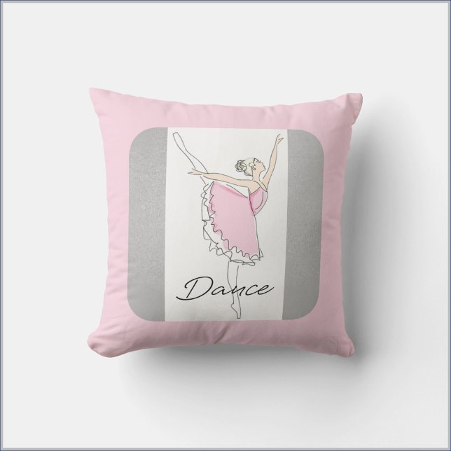 Pretty Dancing Ballerina in Pink Tutu Kissen (Von Creator hochgeladen)