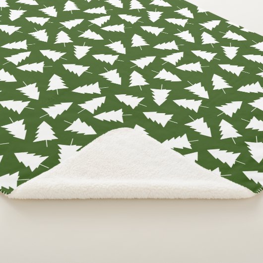 Pretty Evergreen Trees Sherpadecke (3/4)