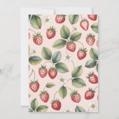 Pretty in Pink Strawberry First Birthday Einladung (Rückseite)