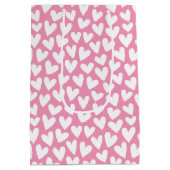 Pretty Love Heart Pattern Pink White Valentine Mittlere Geschenktüte (Rückseite)
