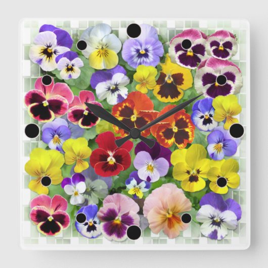 Pretty Pansies Quadratische Wanduhr (Vorderseite)