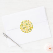 Pretty Pastel Yellow Floral Pattern, Runder Aufkleber (Umschlag)