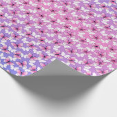 Pretty Pink and White Butterfly Round Pillow Geschenkpapier (Ecke)