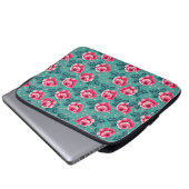 Pretty Pink Roses and Polka Dot Pattern on Teal Laptopschutzhülle (Vorne Knopf)