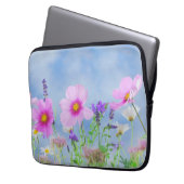 Pretty Pink Wild Flower Meadow Laptopschutzhülle (Vorderseite Links)