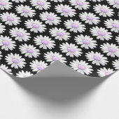 Pretty Purple Dotted Daisy's Geschenkpapier (Ecke)