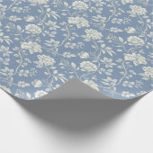 Pretty Romantic Blue Cream Flowers Bridal Shower Geschenkpapier (Ecke)