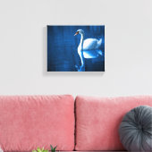 Pretty white swan floating on blue lake leinwanddruck (Insitu (Wohnzimmer))